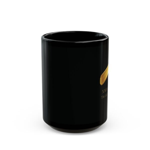 10945124709400310841_2048-1.jpeg Tasse Weihnachten 2025 Metallisch Gold – Pinselstrich XMAS „The Light We Keep“ 330 ml / 440 ml