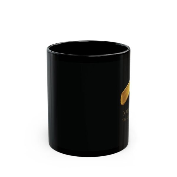 15272278276957265513_2048-1.jpeg Tasse Weihnachten 2025 Metallisch Gold – Pinselstrich XMAS „The Light We Keep“ 330 ml / 440 ml