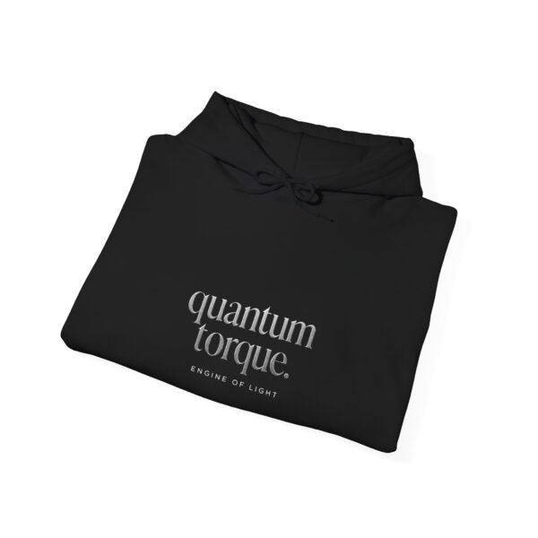 13264610360563176917_2048.jpeg Quantum Torque Hoodie – Surreale digitale Kunst eines biomechanischen V8-Motorkerns, der sich in ein Portal aus Licht und Energie verwandelt